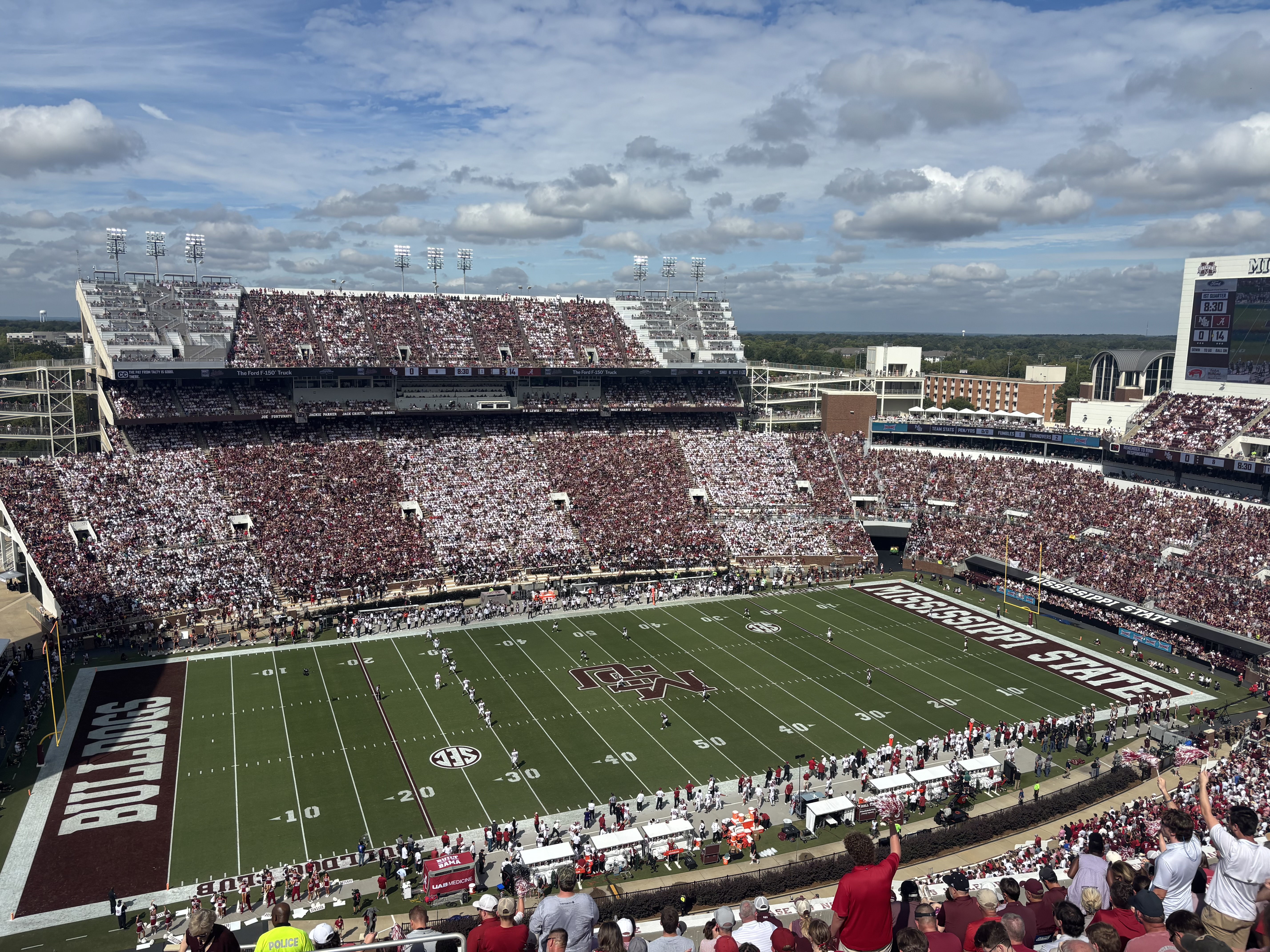 Mississippi State football stadium packed with fans